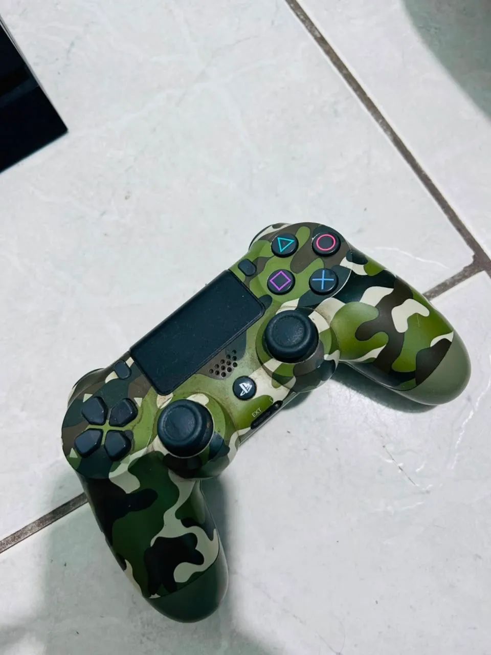 VENDO PS4 500gb - Foto 3