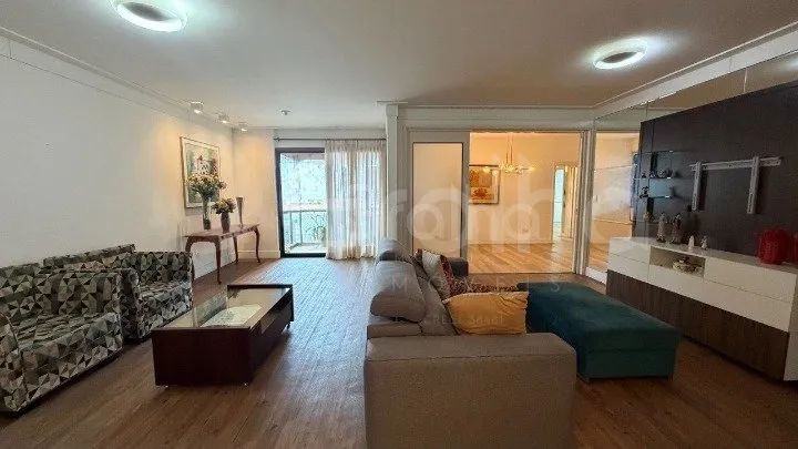 Apartamento de 184 m² com 4 quartos sendo 2 suítes no Centro - Foto 4