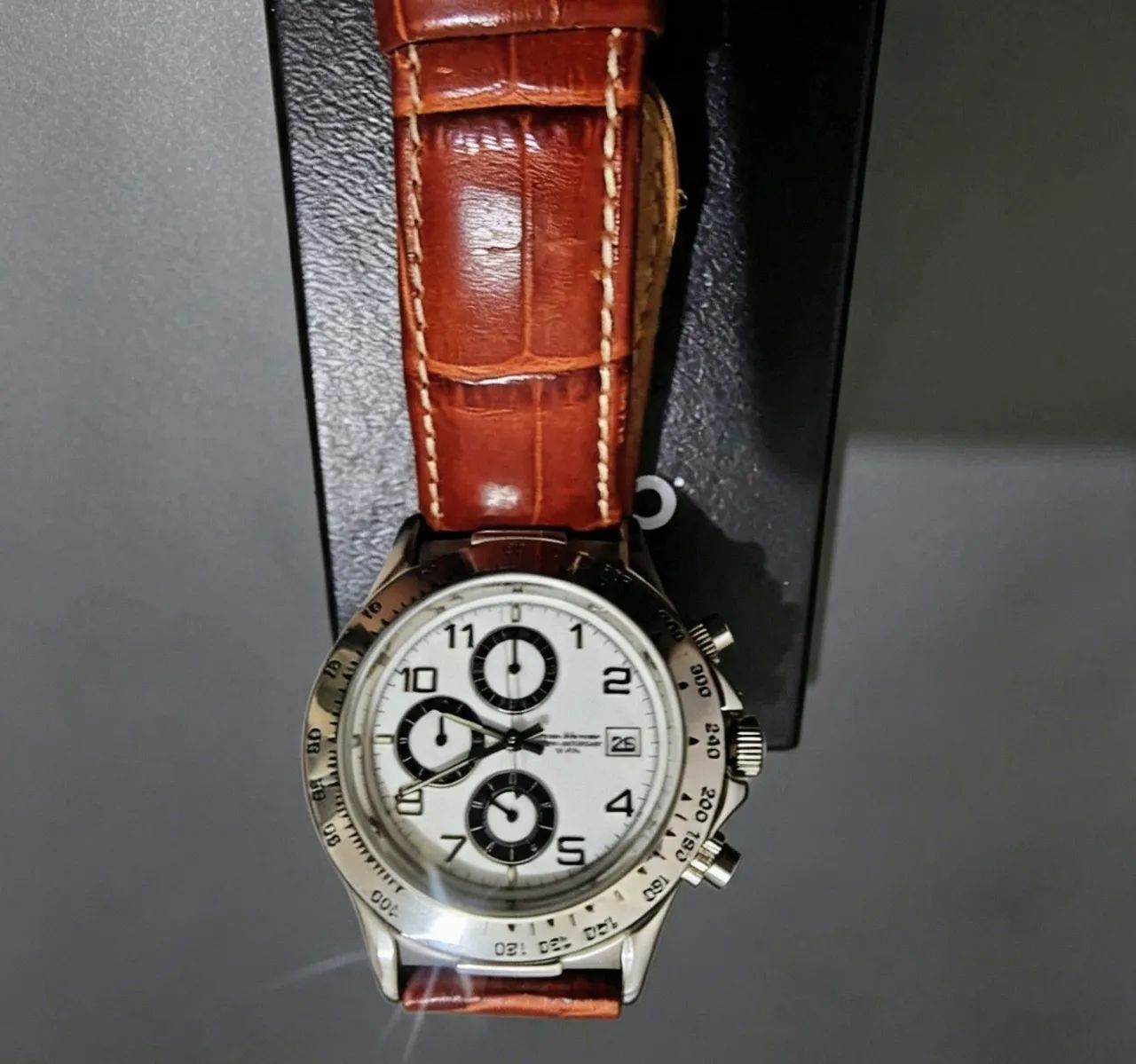 ? Relógio Jean Vernier Cronógrafo Original - Pulseira de Couro - Foto 3