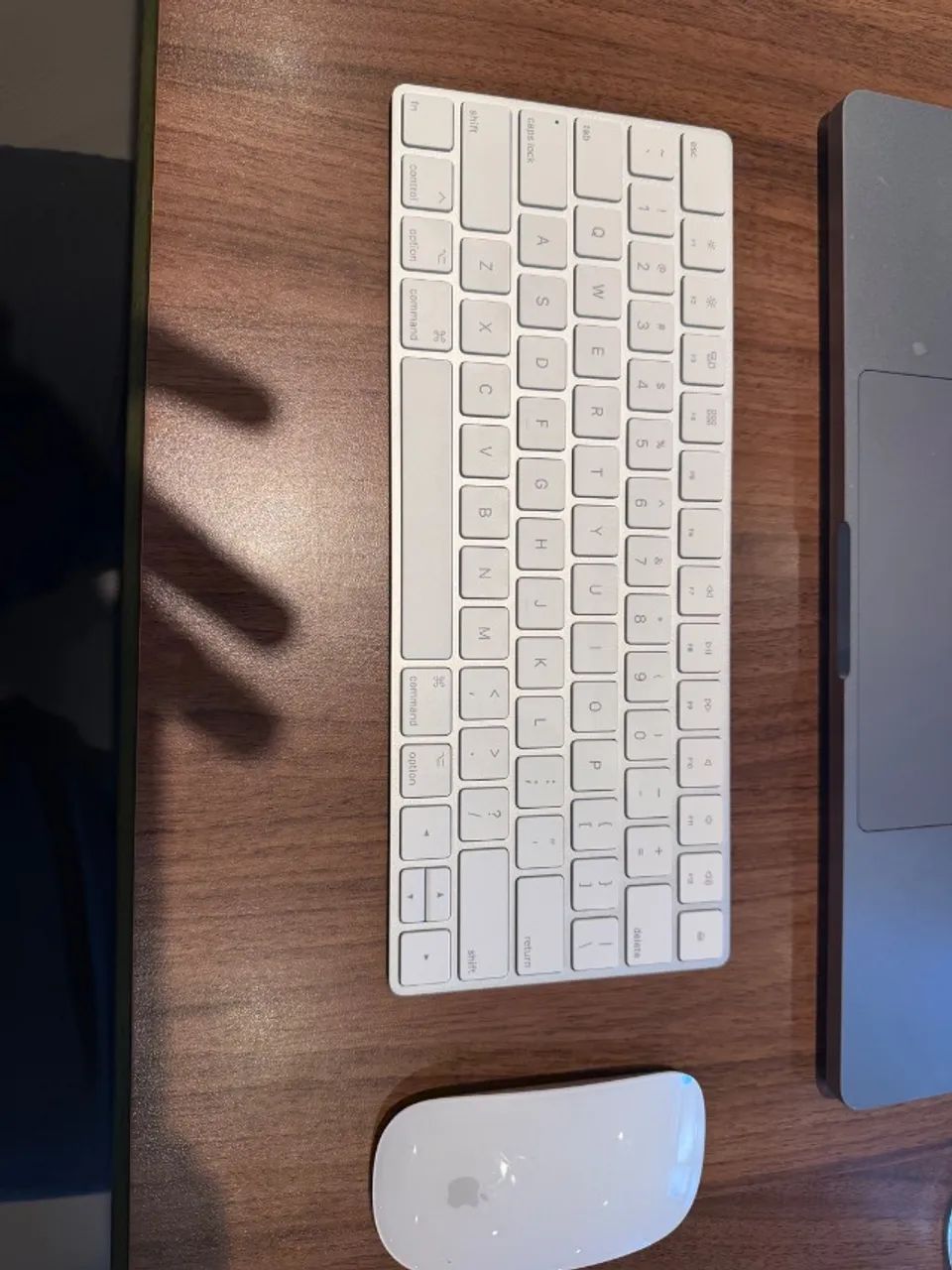 kit teclado apple Magic Keyboard + Magic Mouse 2 ambos recarregáveis 