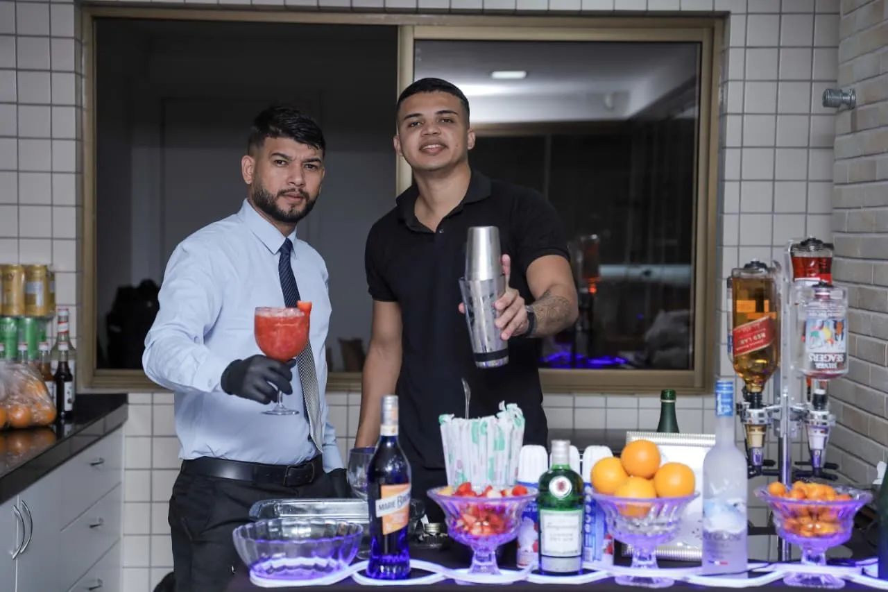 Barman drinks slzz - Foto 4