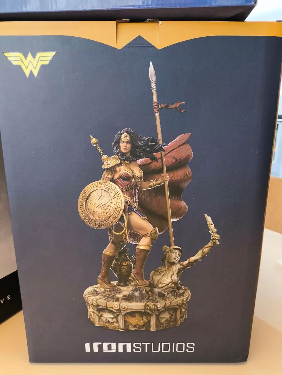 Wonder Woman Unleashed Iron Studios 1/10 - Foto 2