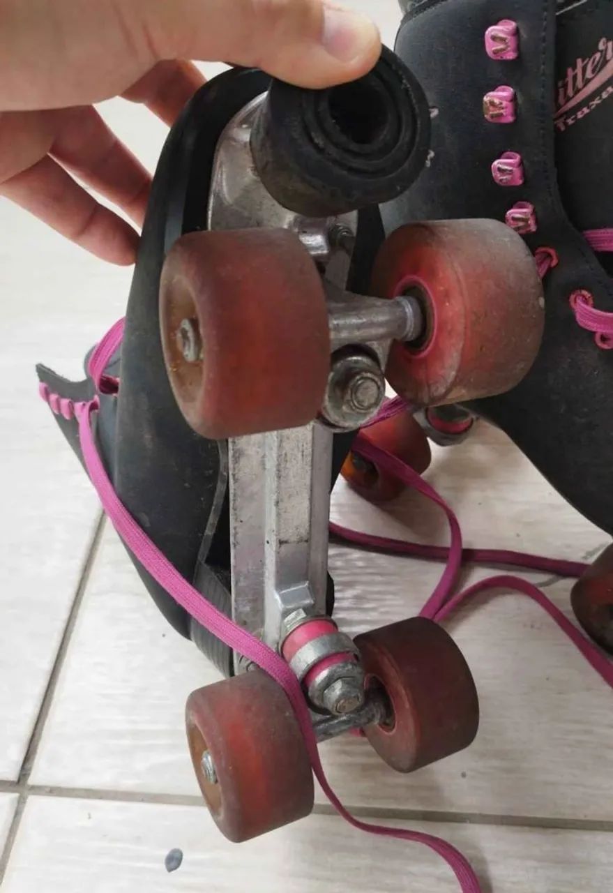 Patins semi novo 38/39 - Foto 2