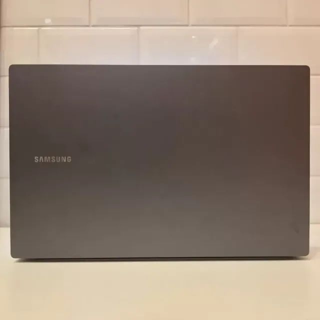 Notebook Samsung Book4 i5 13th - 8Gb Ram - Intel Iris Xe - SSD - Foto 5