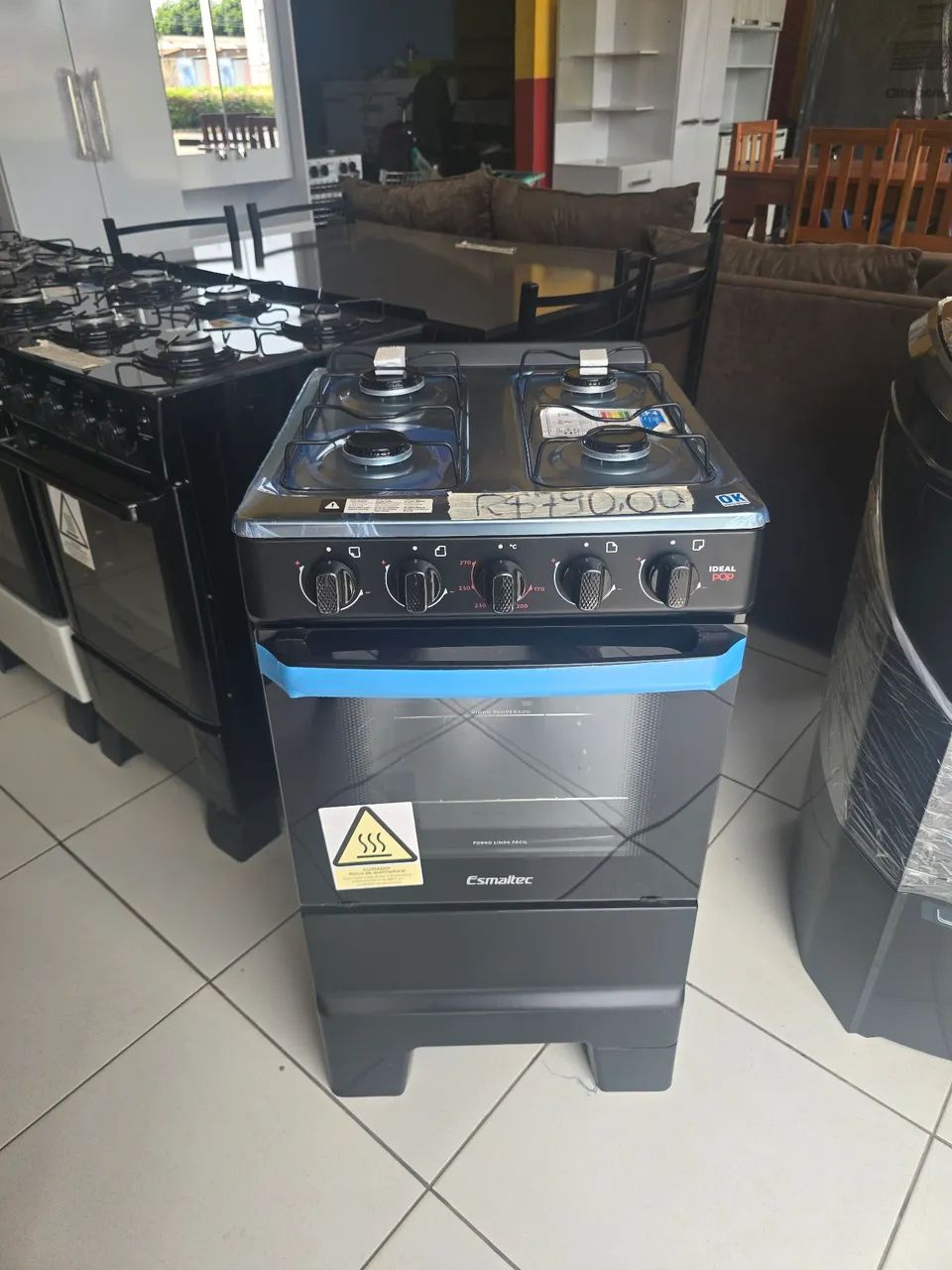 Fogão 4 bocas simples Esmaltec valor 790 reais.