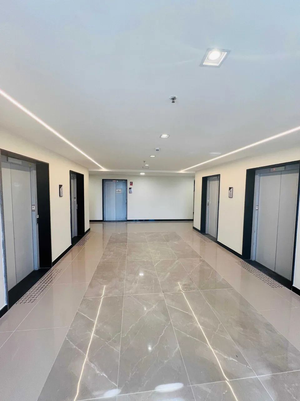 Sala Comercial no Premier [11554] - Foto 5