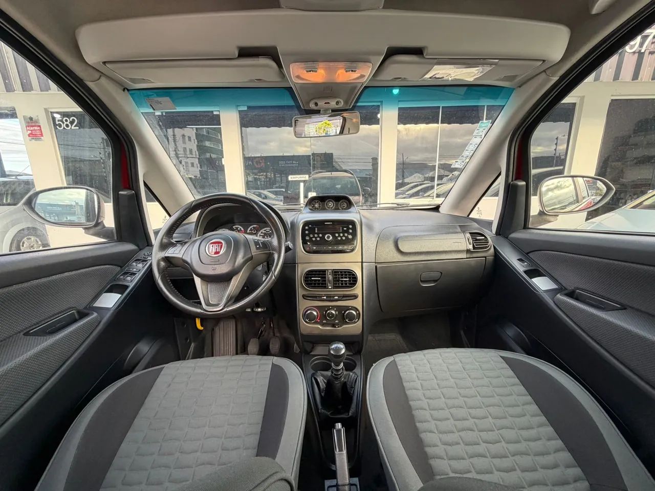 Fiat Idea Adv.ext./adv.ext. Loc. 1.8 Flex 5P 2016 - Foto 5