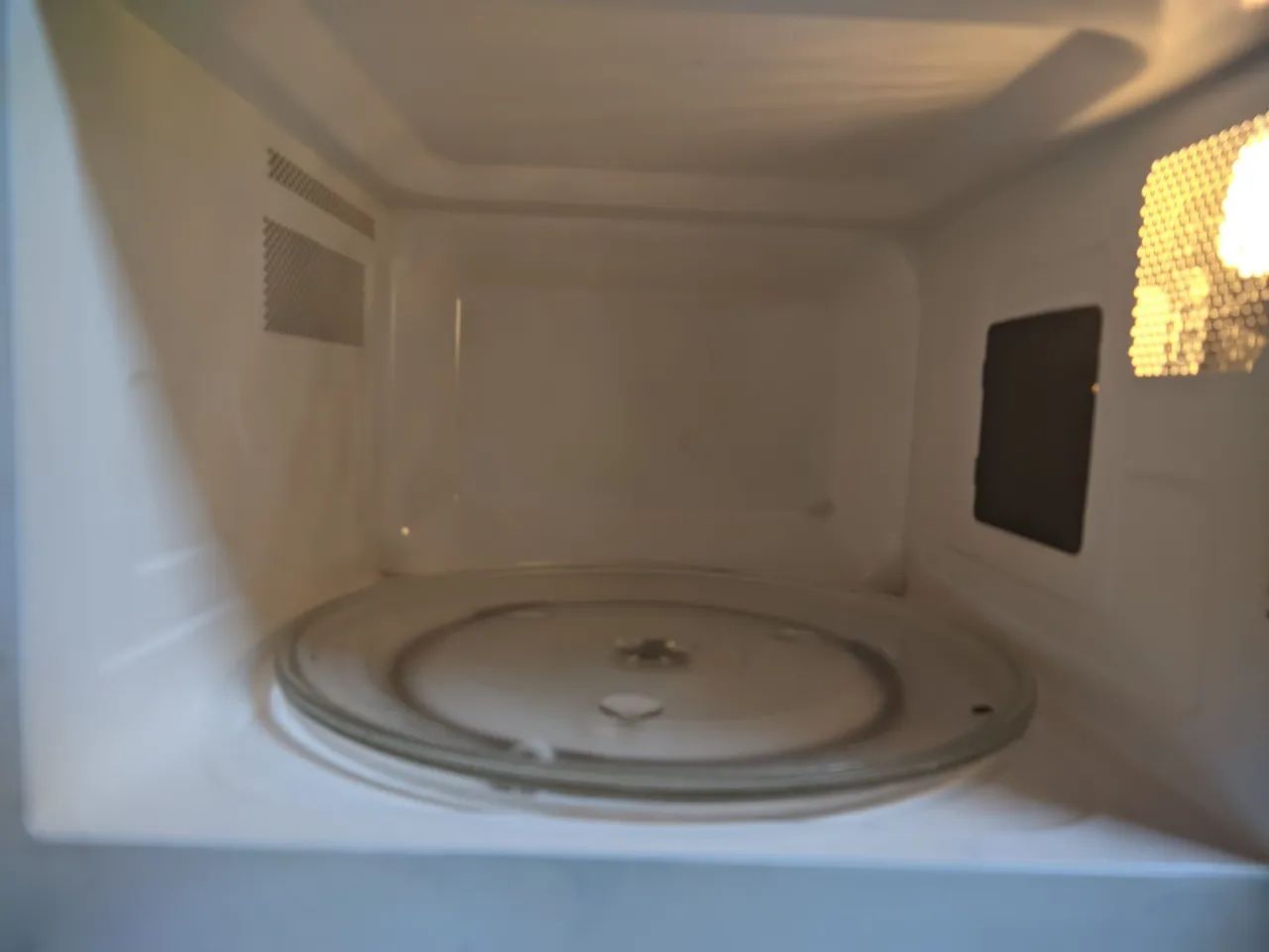 Microondas Panasonic 31L funcionando perfeitamente. - Foto 4