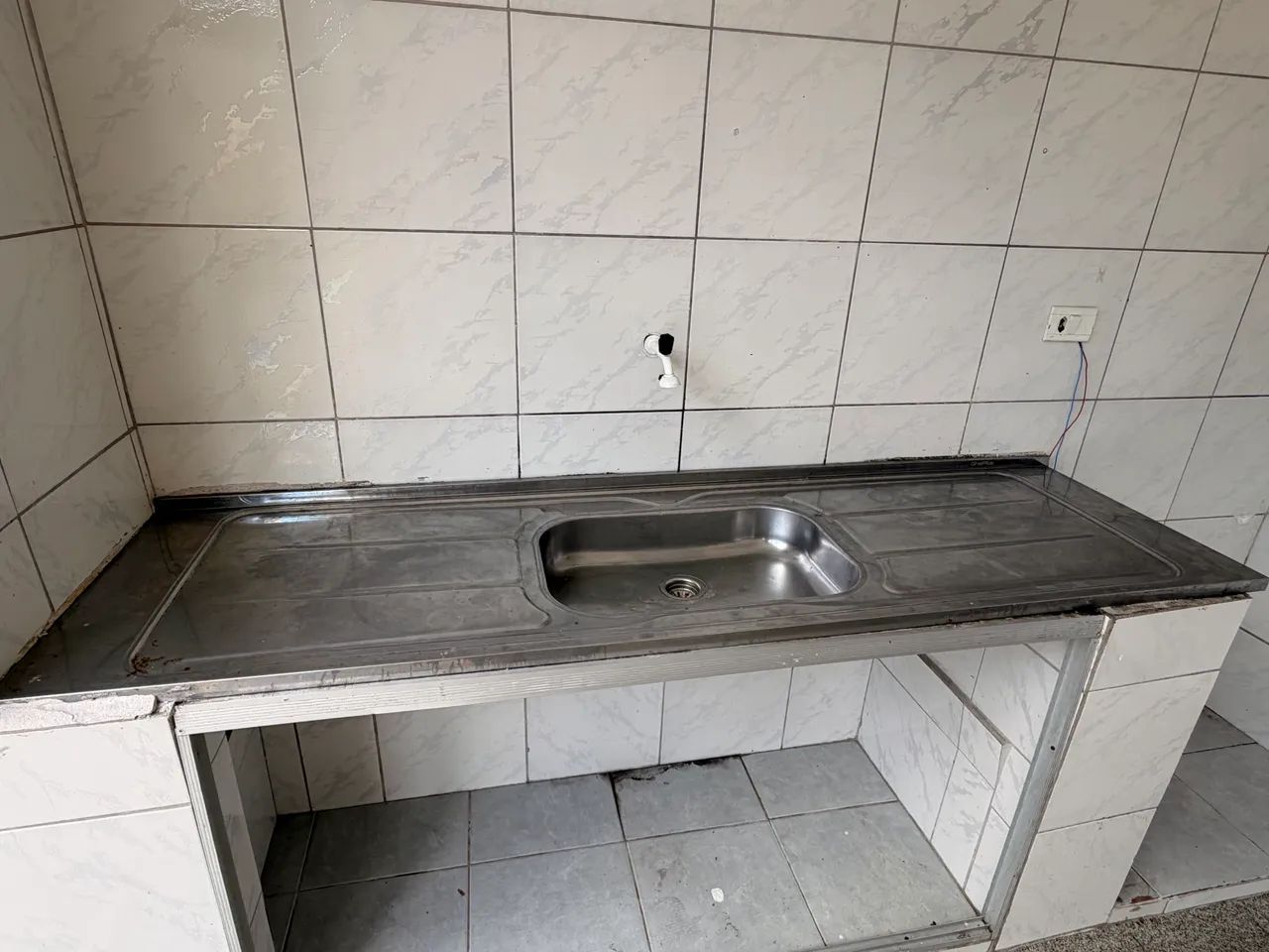 Pia de alumínio 2 metros - Foto 2
