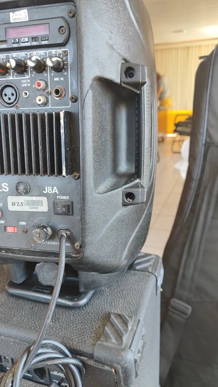 caixa de som wls  J8A, troco em soundbar sansung - Foto 3