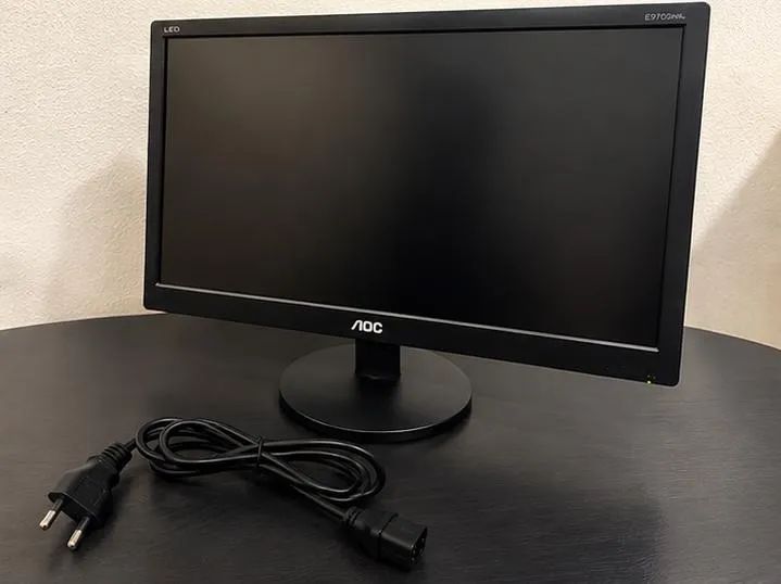 Monitor AOC 18,5? LED - E970SWNL - Foto 2