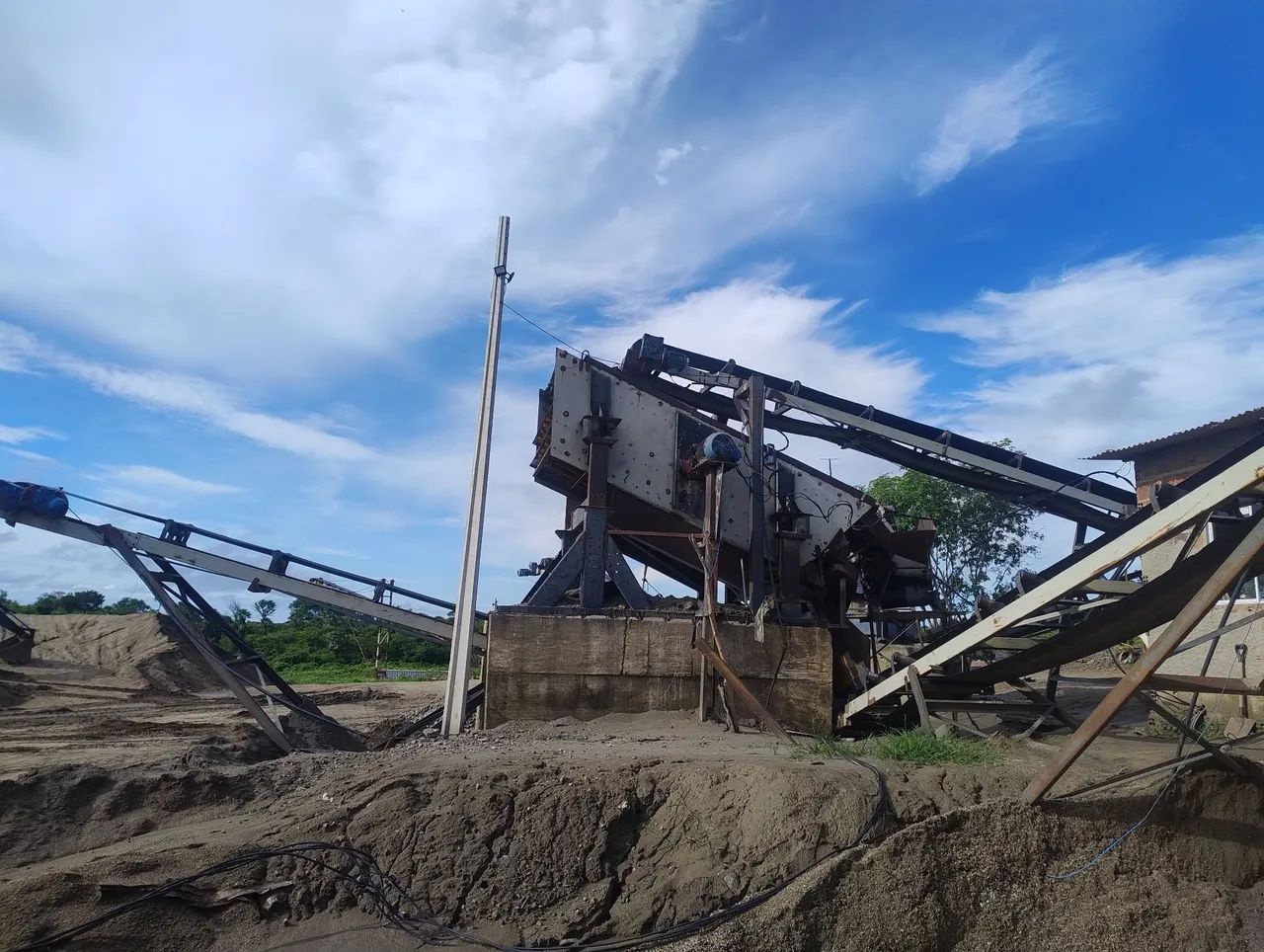 Britador 6240 com peneira, esteiras e alimentadores.  - Foto 5