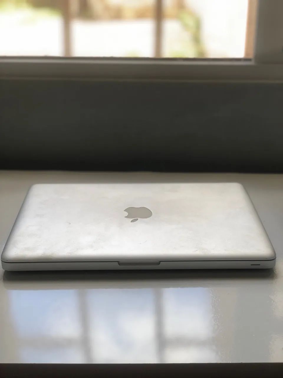 MAC BOOK PRO 