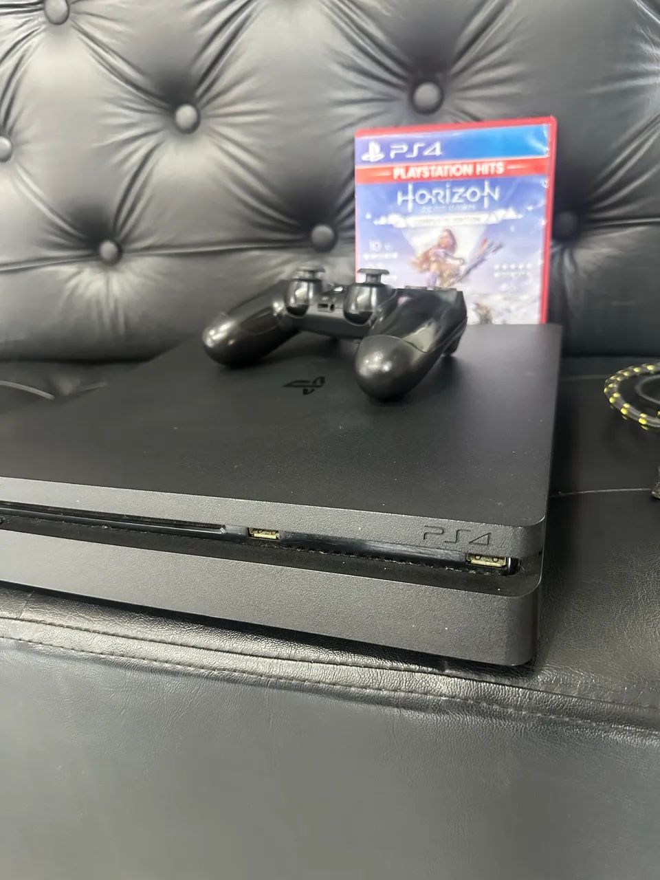 Ps4 slim de 1 Tera com jogos  - Foto 2
