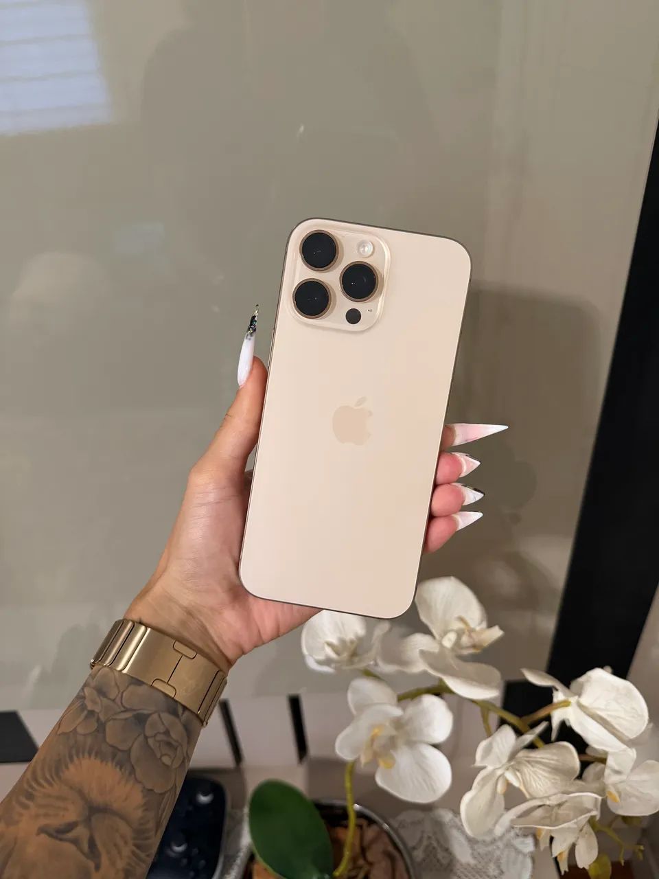 iPhone 16 Pro Max Titânio Desert IMPECÁVEL 