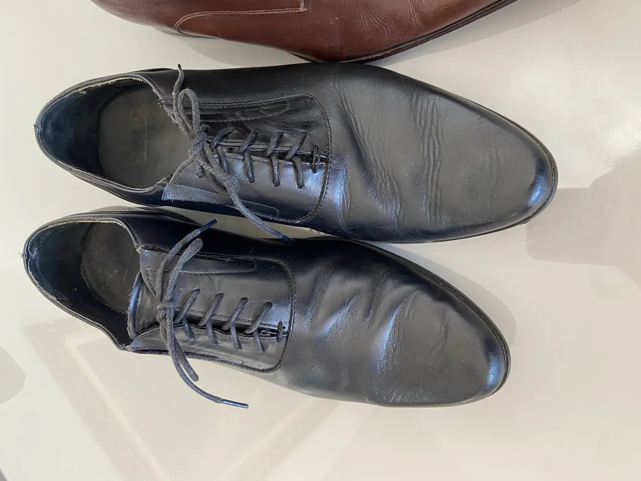 Sapatos Marrom e Preto - Foto 4