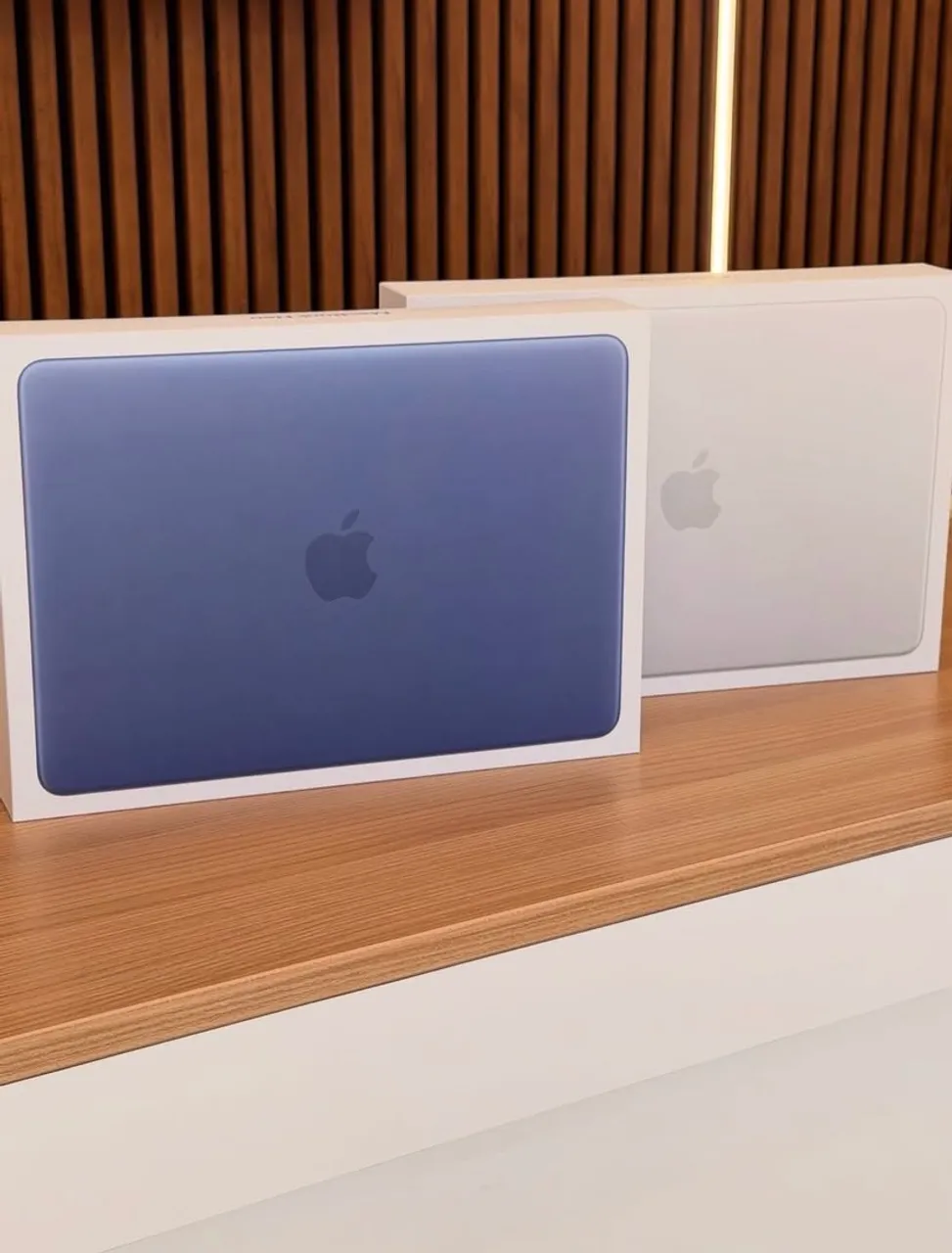 Macbook Air M3 - 16/256 - 15 Pol - Notebooks - Village Casa Grande