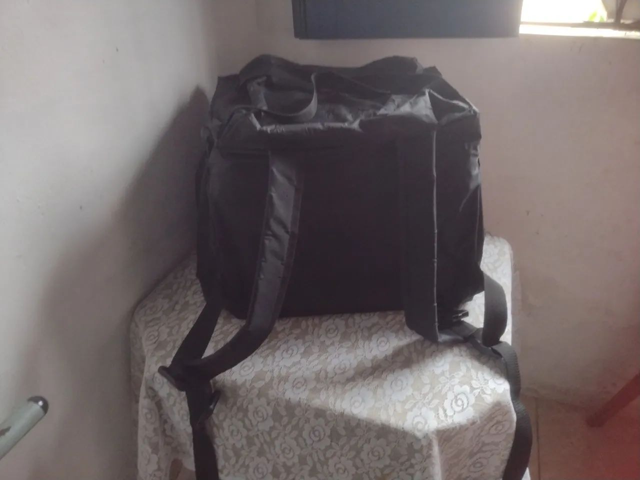 Vendo uma bag nova e bem conservada  - Foto 3