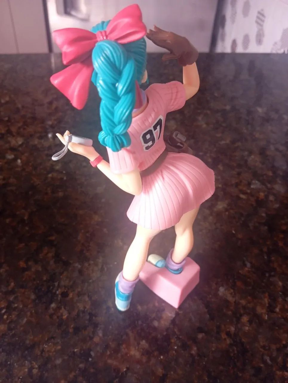 Figure oficial  - Foto 3