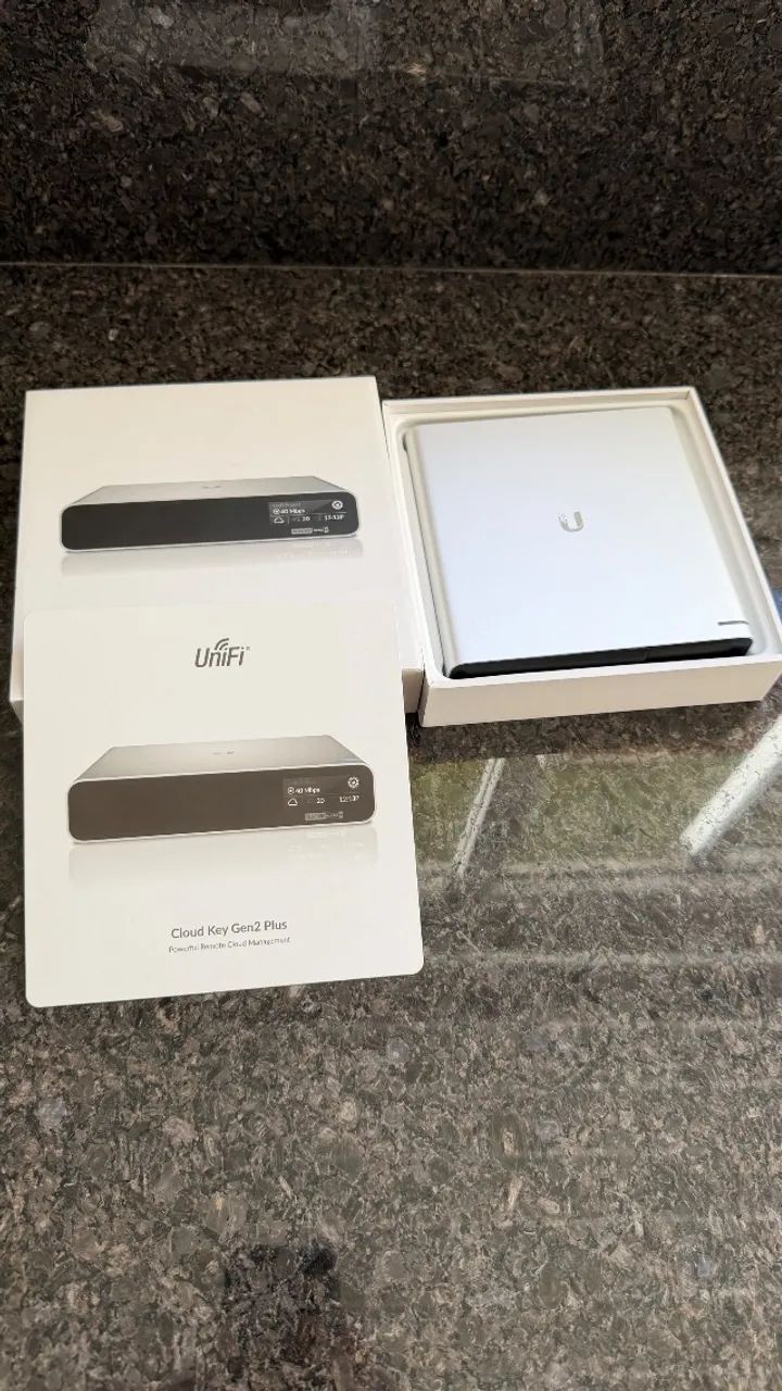 Unifi Cloud Key Gen2 SSD 1T - Foto 2