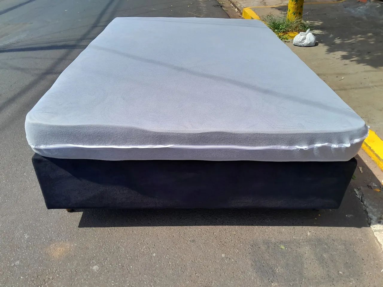 Cama box casal colchão espuma D 33