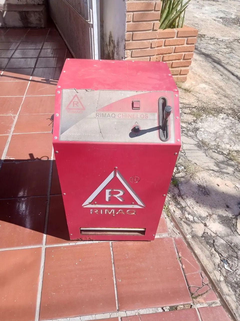 Máquina de fazer chinelo RIMAQ 