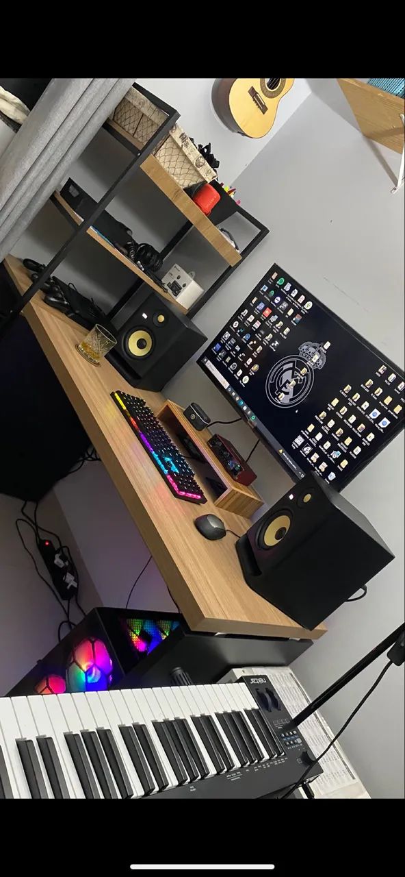 Mesa de Escritório MDF 1,20m com Tomadas e Ponto de Rede - Foto 2