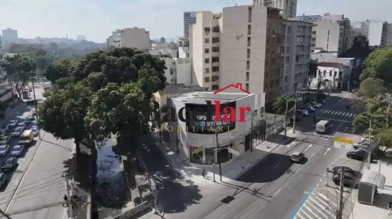 Prédio : / Comercial / Maracanã