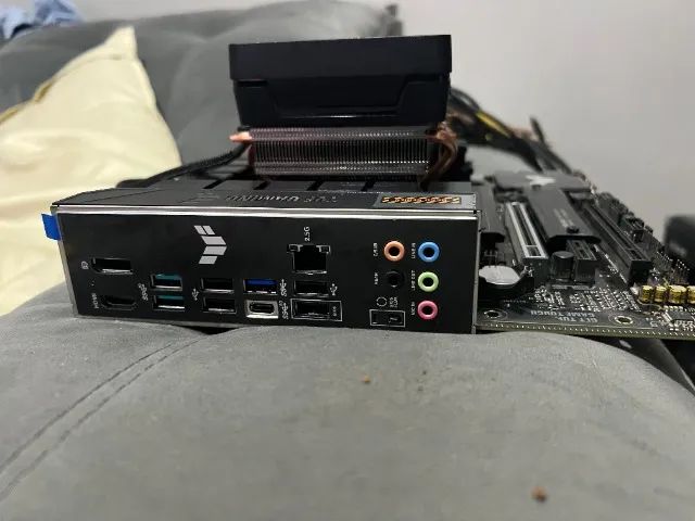 Kit Processador Ryzen 7 7700 + ASUS TUF Gaming B650M?Plus + Corsair DDR5 VENGEANCE 32GB  - Foto 2