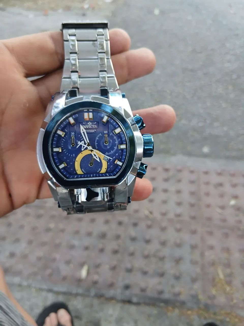 Vendo barato relogio invicta 