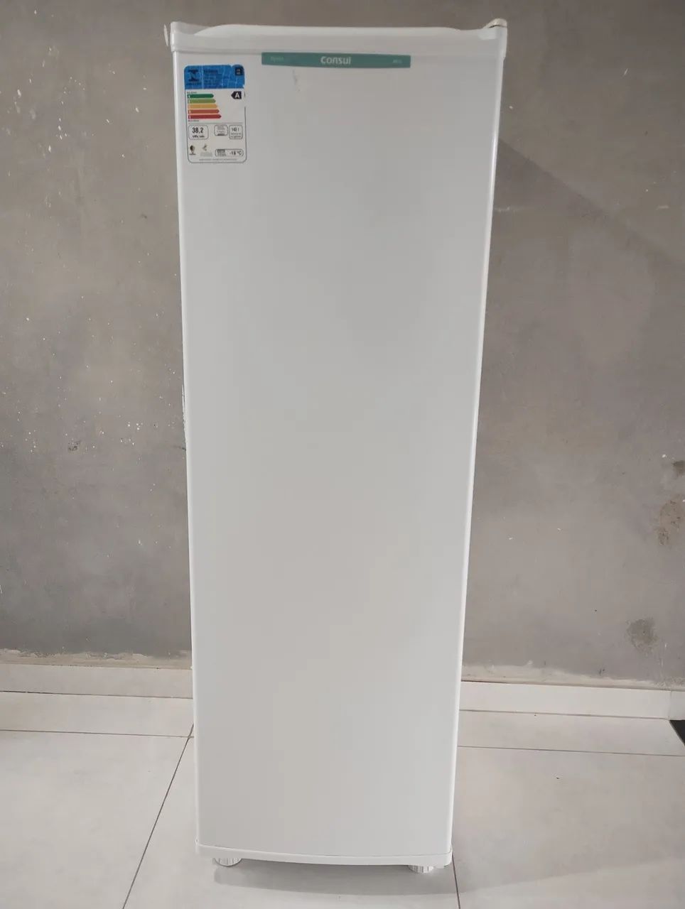 Freezer vertical Consul 142l
