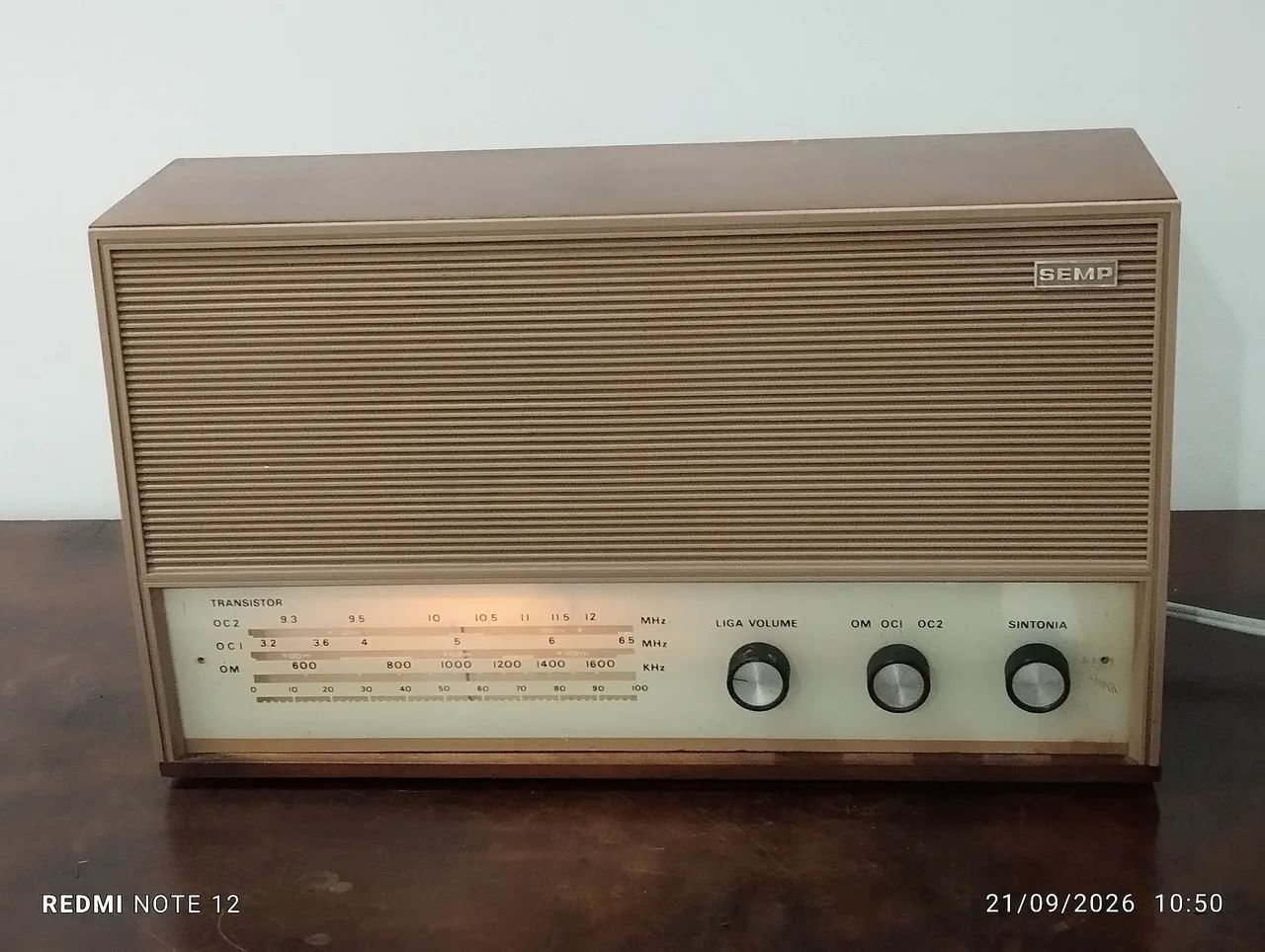 Rádio antigo Semp 
