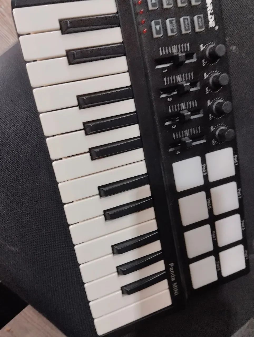 Vendo controlador musical WORLDW - Foto 2