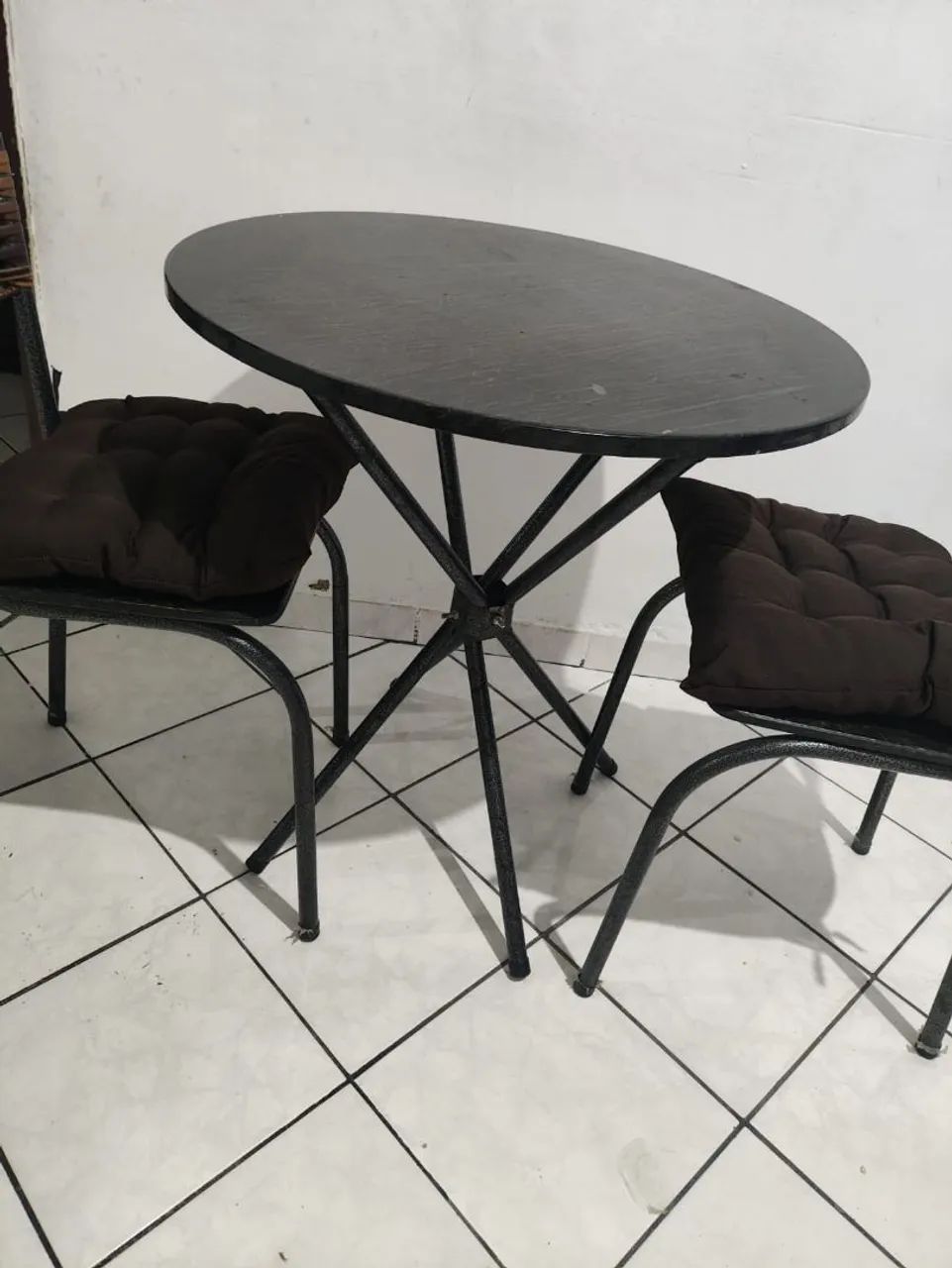 Mesa com 4 cadeiras  - Foto 2
