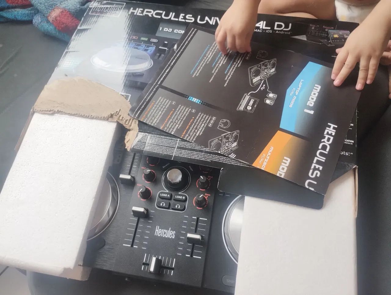 Controlador DJ Hércules universal  - Foto 2