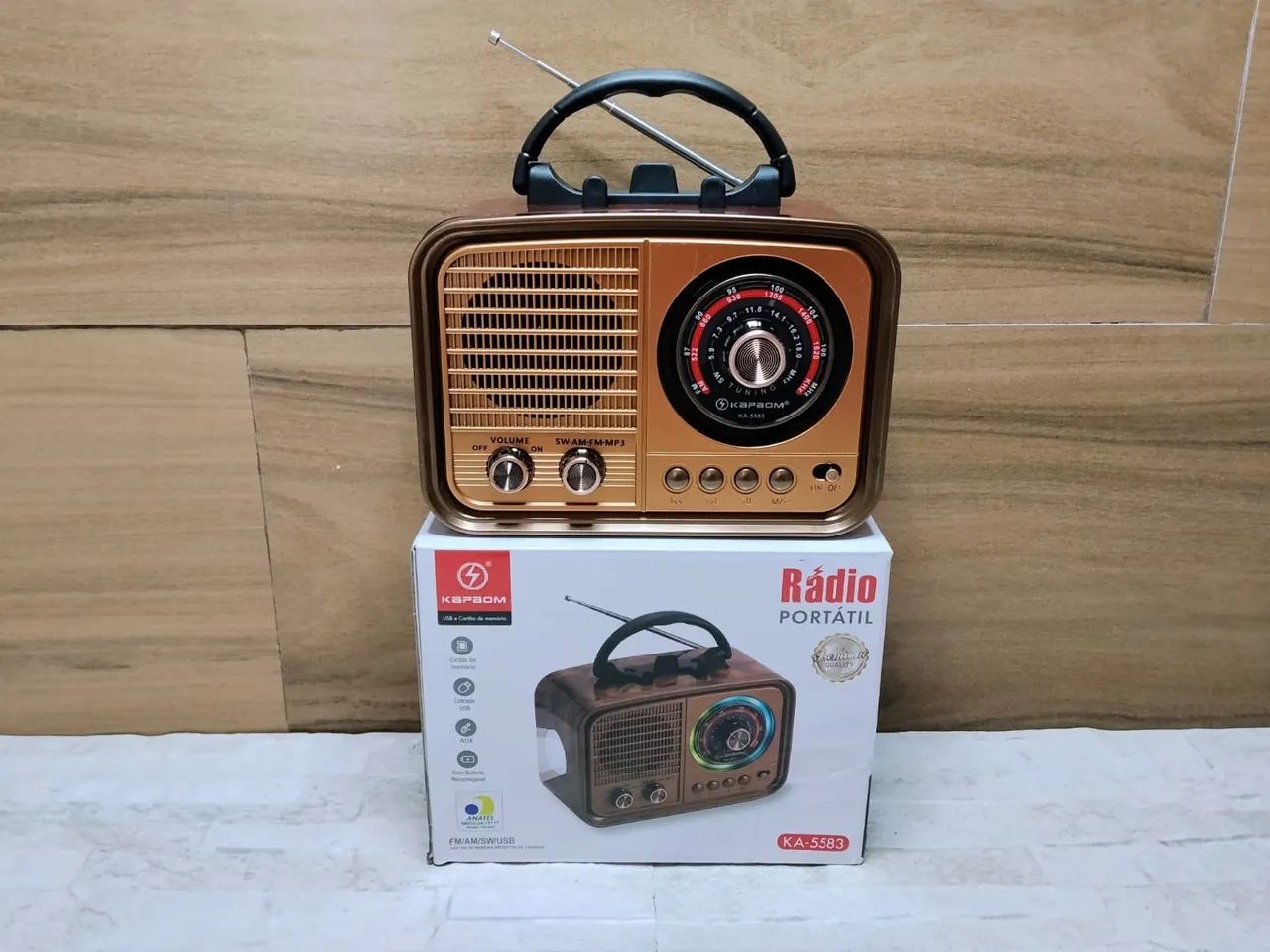 Rádio Portátil Bluetooth com Lanterna FM e Pendrive - Foto 5