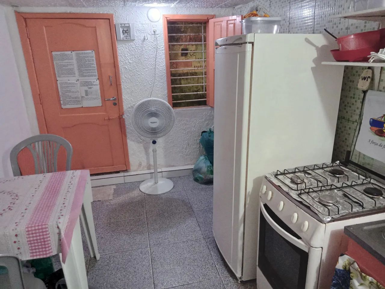  Kitnet MOBILIADO  ÁGUA WIFI GRÁTIS TELÉGRAFO 1000 REAIS SEM CAUÇÃO  - Foto 10