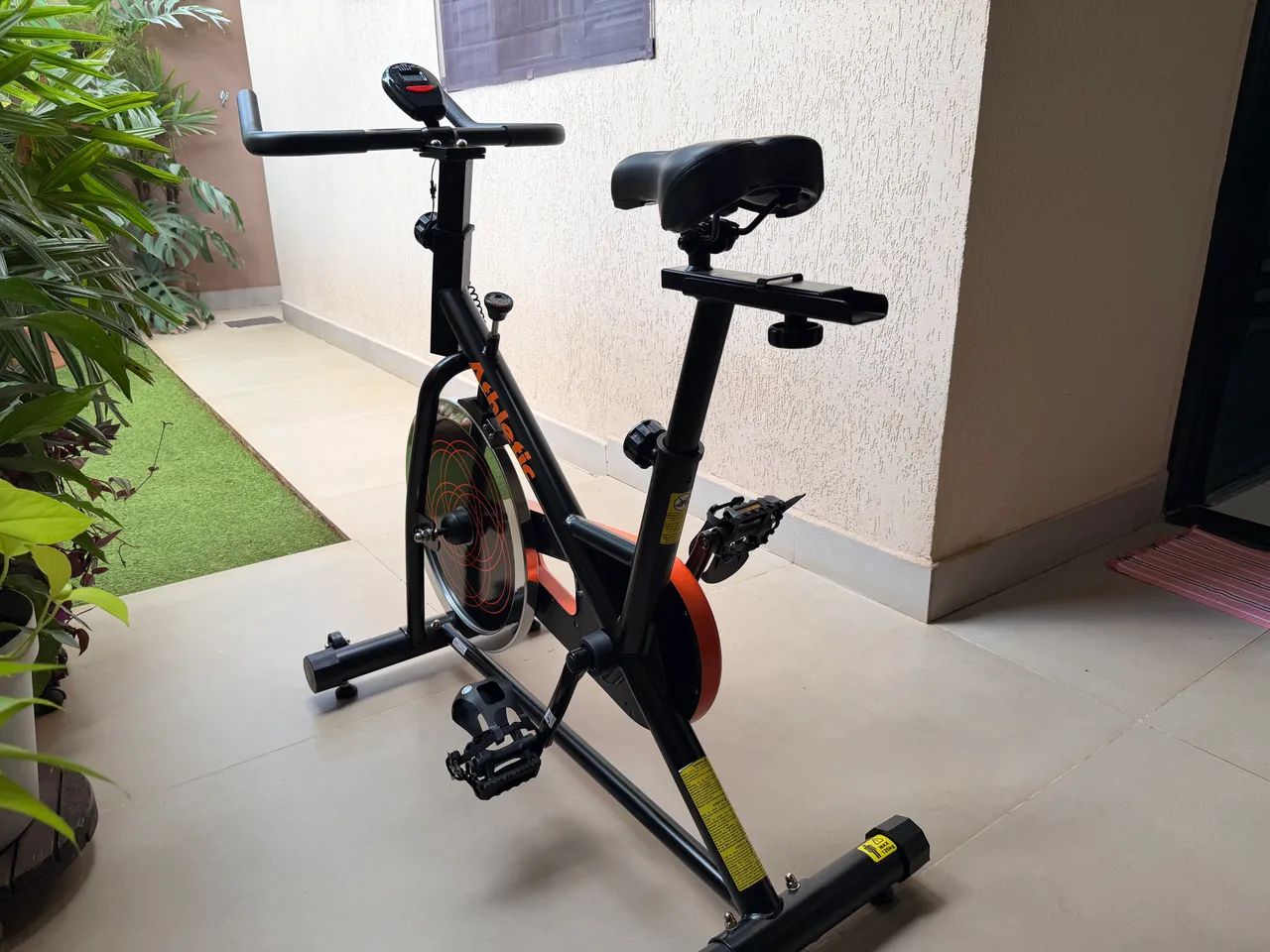 Bicicleta Spinning Athletic Advanced 400BS - Seminova - Foto 3