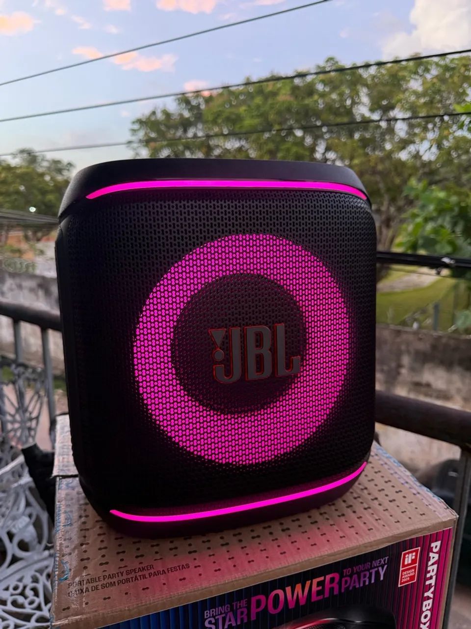 JBL ENCORE 2 com 2 microfones - Foto 2