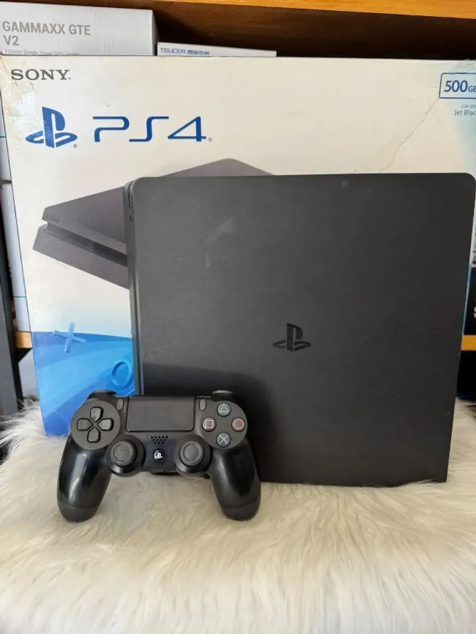 PS4 Slim Desbloqueado