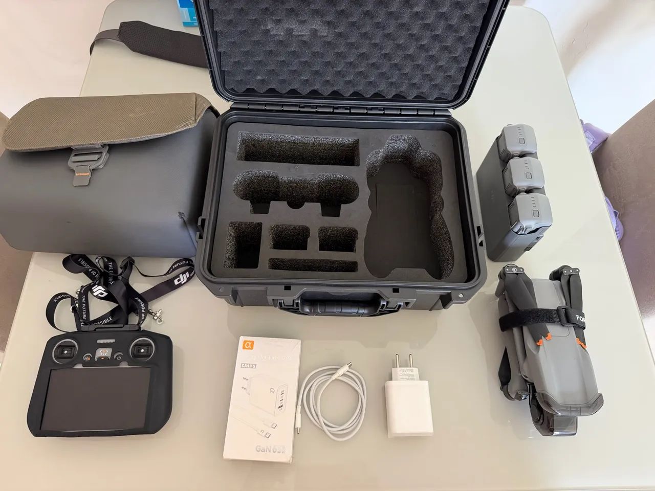 Drone DJI AIR 3 R$8.199