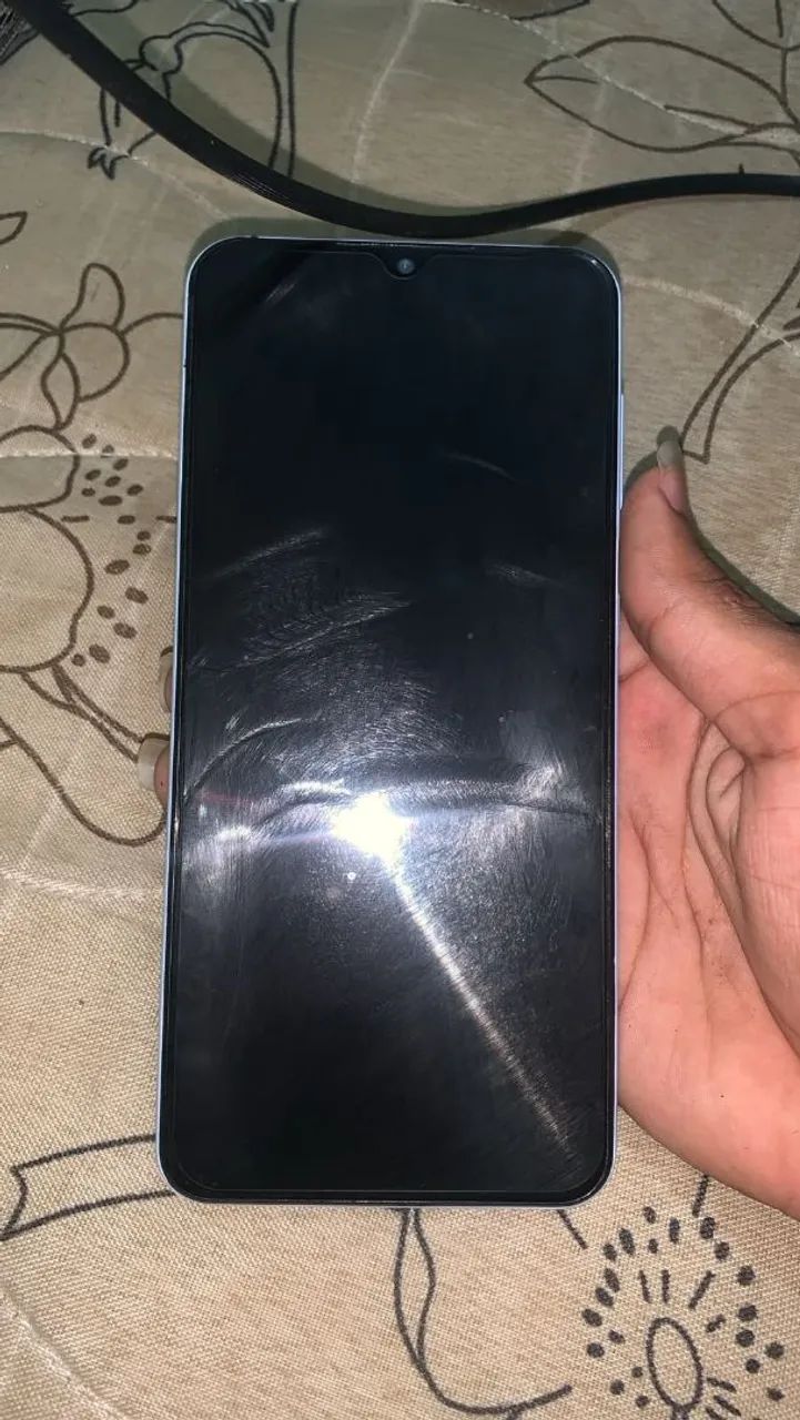 Vende celular semi novo - Foto 2