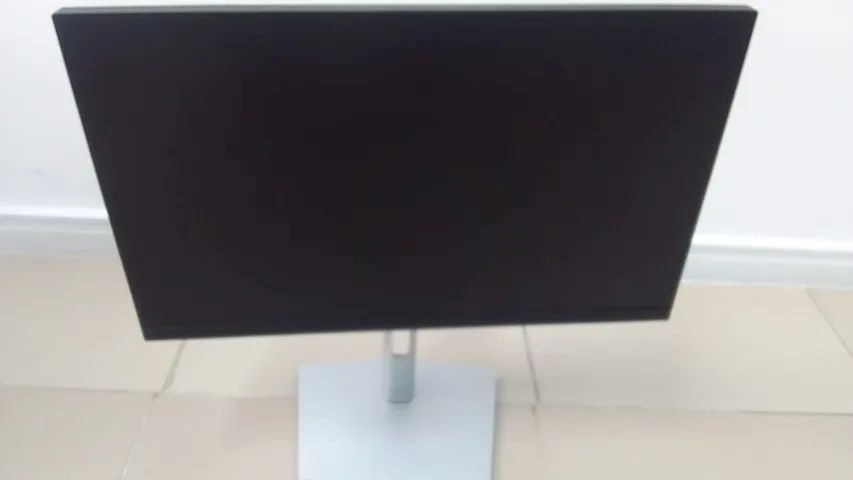 Monitor Dell P2222H