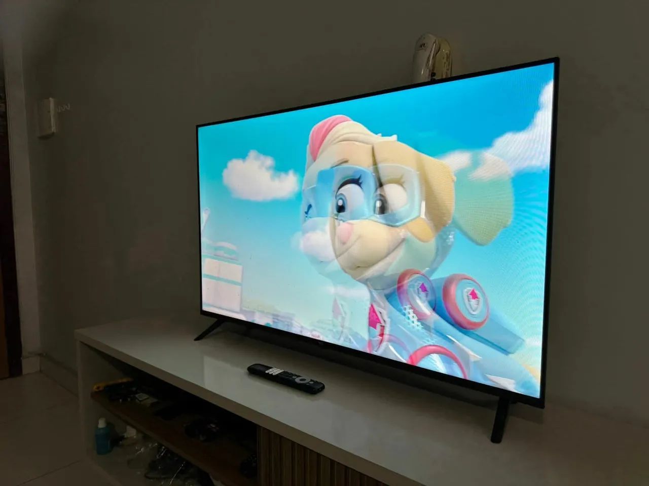Smart tv 4k 46 polegadas Android  - Foto 3