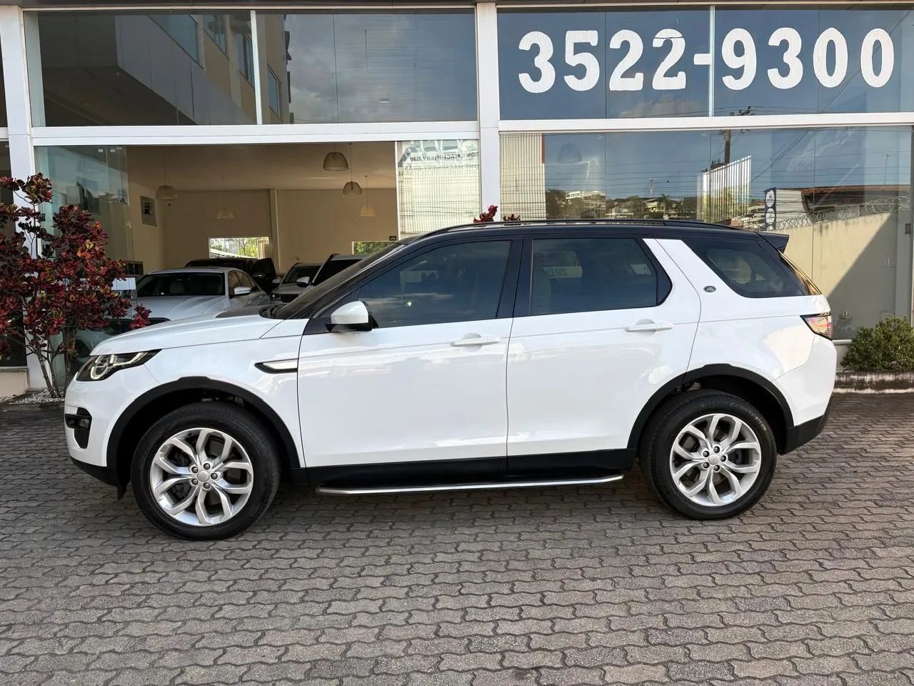 Land Rover Discovery 2018