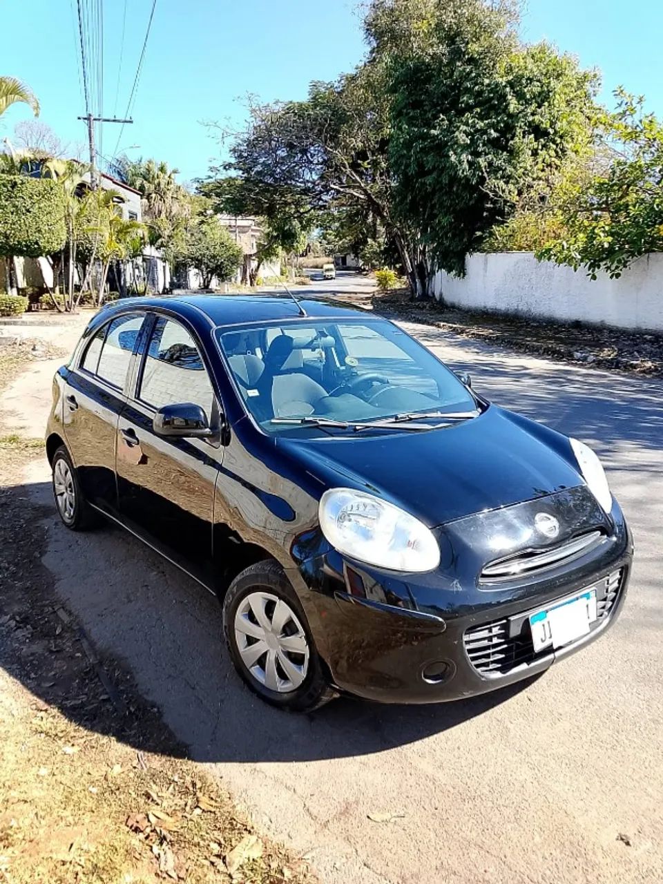 Nissan March 2012