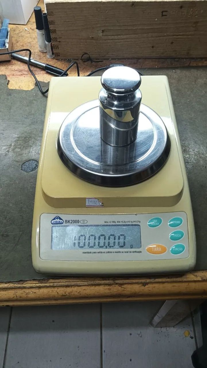 Balança analítica gehaka bk2000 2kg X 0,01g - Foto 2