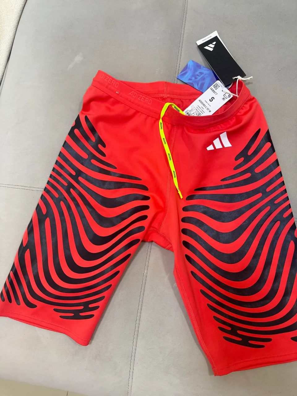 Adizero adidas Short compressão - P