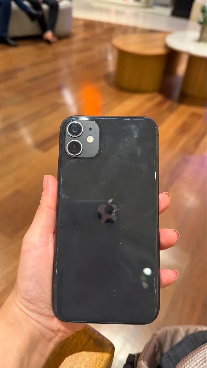 iPhone 11
