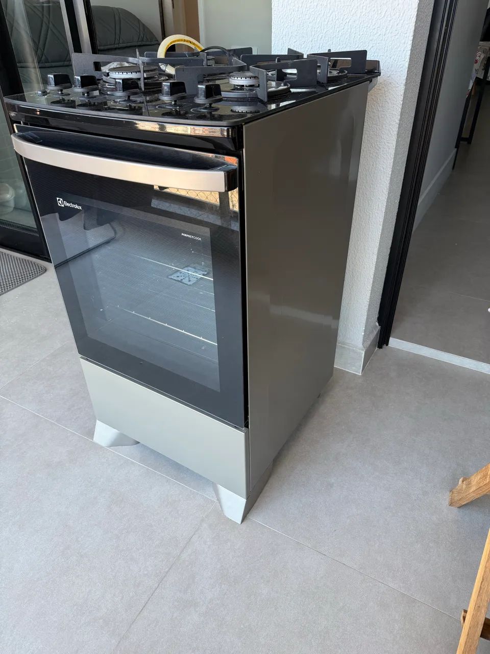 Fogão Electrolux 4 bocas FE4GS GN
